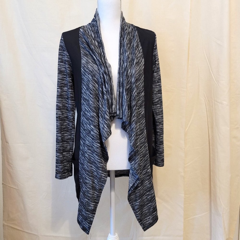 NEIMAN MARCUS - Grey & Black Stretch Knit & Chiffon Waterfall Front Jack…